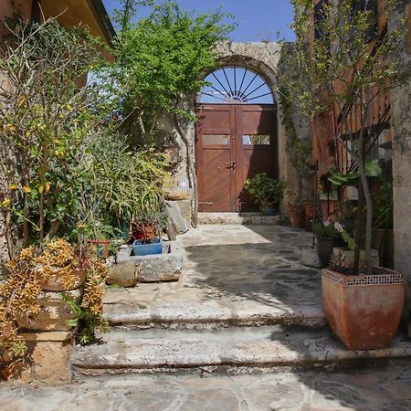 Museum Hotel George Molfetas Argostoli  Buitenkant foto