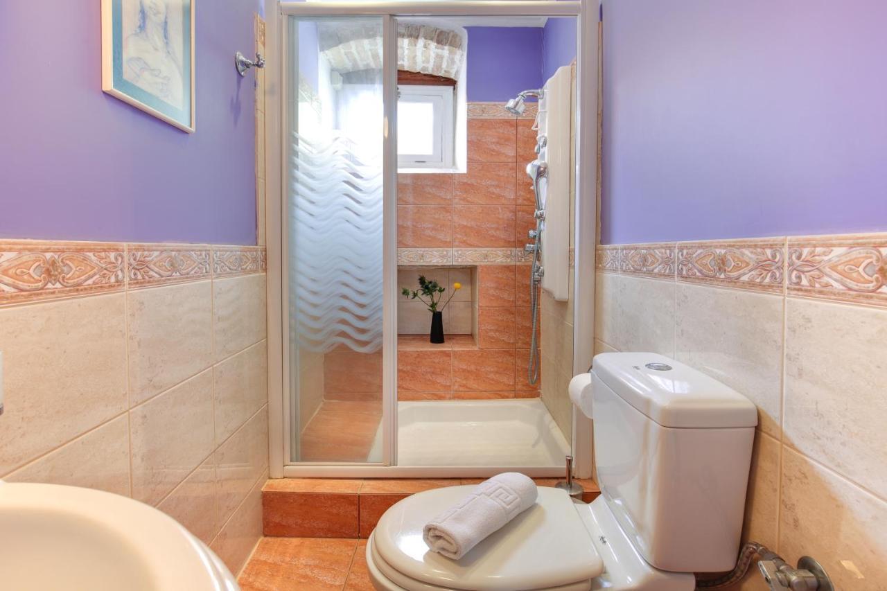 Museum Hotel George Molfetas Argostoli  Buitenkant foto