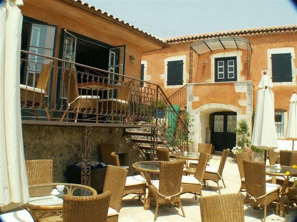 Museum Hotel George Molfetas Argostoli  Buitenkant foto